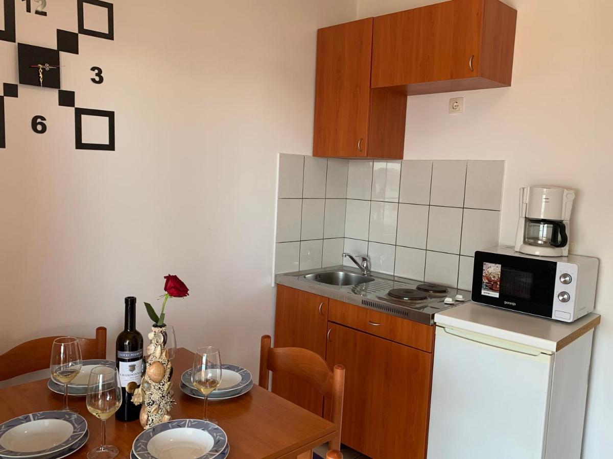 Apartments Julija Crikvenica Extérieur photo